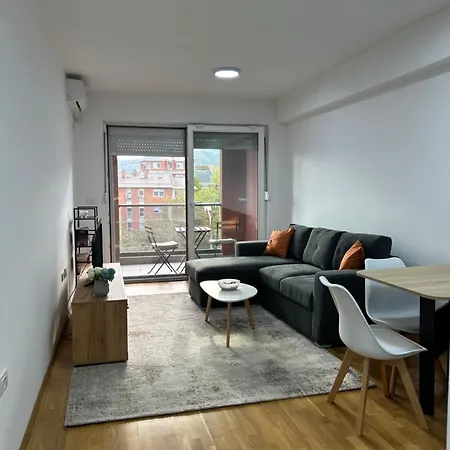 Cozy & Bright Lägenhet